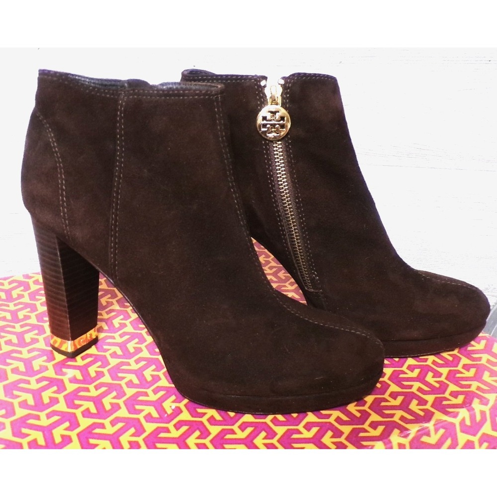 Tory Burch Leigh Bootie sz 9 Kid Suede Coconut 210 Dark Brown New in box $350